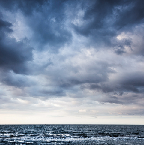 picture of a skyline over an ocean